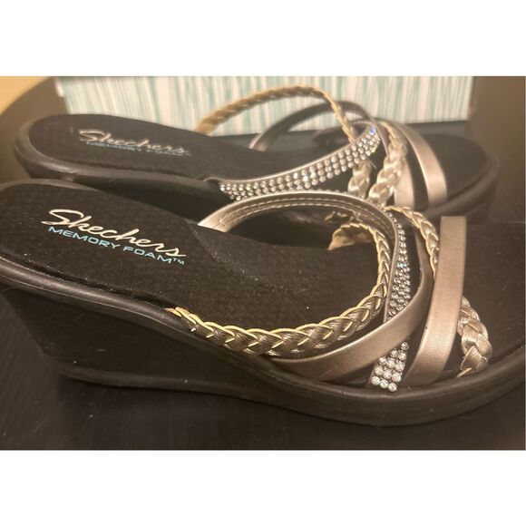 Sketchers Sandals Size 8 - Picture 2 of 6